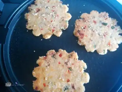 Make Fried rice cake step 10