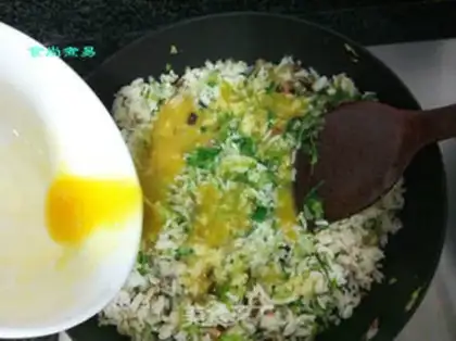 Make Soup and mushroom fried rice step 8