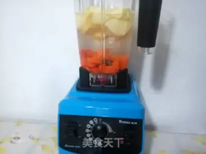 Make Carrot apple energy soup step 4