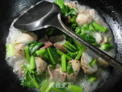 Make The salty oil and the potatoes step 3