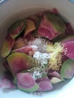 Make The radish step 1