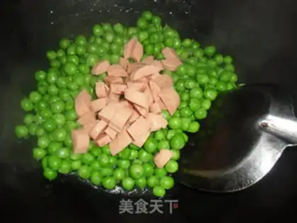 Make Ham sausage and green beans step 2