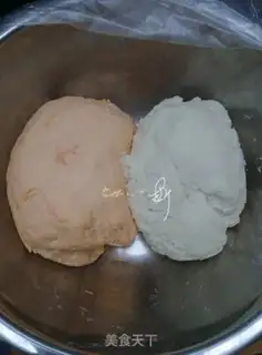 Make Double-coloured fork bun step 15