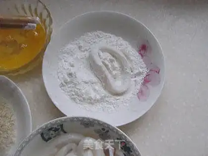 Make Fried squid rings step 3