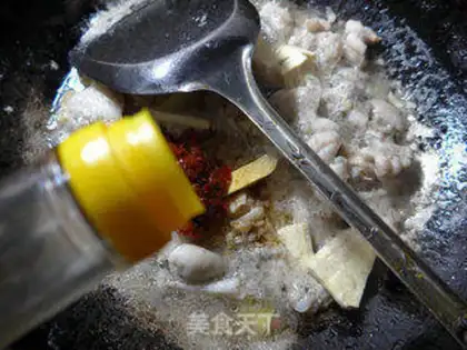 Make Tofu dry-burning bullfrogs step 11
