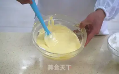 Make A super-detailed eight-inch twilight cake step 13