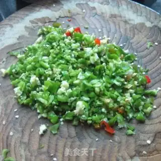 Make Chili egg fried rice step 1