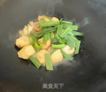 Make A tofu toad step 6