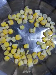 Make Eggs and shrimp corn step 3