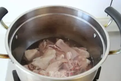 Make Hands on rice step 2