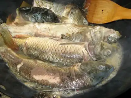 Make Fresh carp soup step 4
