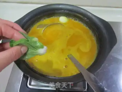 Make Gold Tom sea cucumber step 8