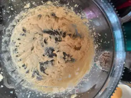 Make Double-coloured cookies step 3