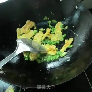 Make Egg tofu fried rice step 6