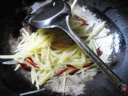 Make Piggy belly fried potatoes step 3