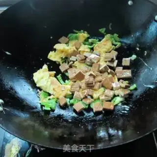 Make Egg tofu fried rice step 7