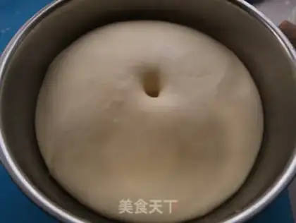 Make Hot swirling snacks step 3