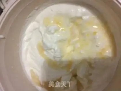 Make Light cream mousse cake step 5