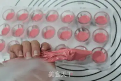 Make Rose bouquet chocolate step 3