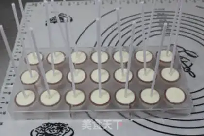 Make Rose bouquet chocolate step 7