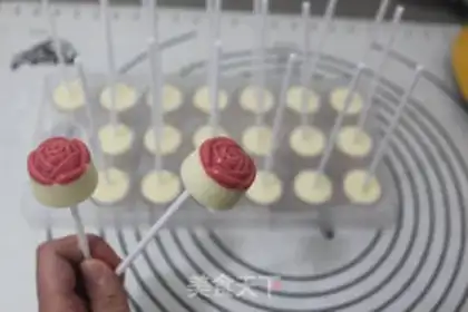 Make Rose bouquet chocolate step 8