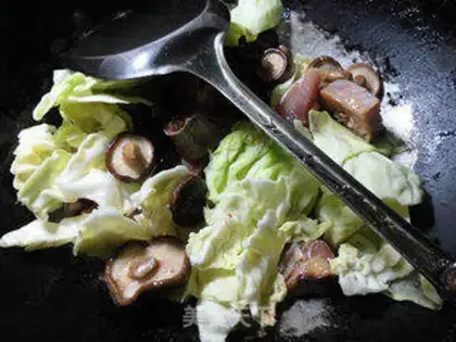 Make Sphinx cabbage for chicken legs step 2