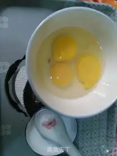 Make Chicken soup and eggs step 0
