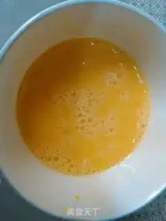 Make Chicken soup and eggs step 1