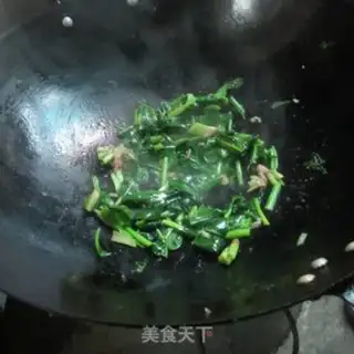 Make Spicy spinach step 4