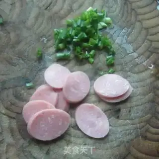 Make Oil curry noodles step 7