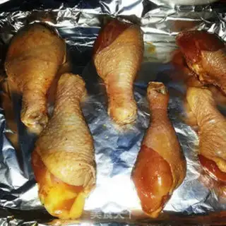 Make Garlic spicy roasted chicken legs step 2