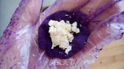 Make Potato cheese ball step 7