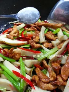 Make Chicken and apricot step 17