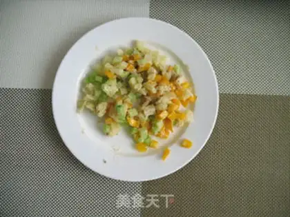 Make Chip salmon salad step 4