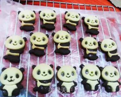 Make Pretty panda cookies step 9