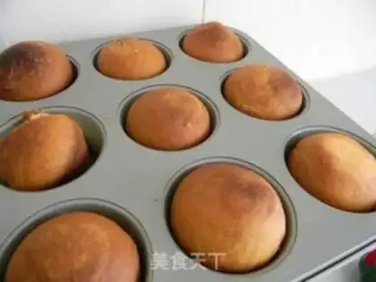 Make Smiley bread step 7
