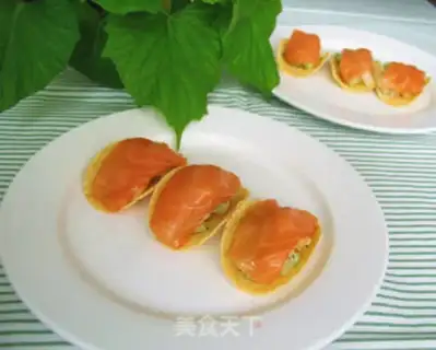 Make Chip salmon salad step 6