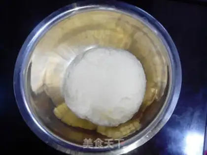 Make Homemade soup noodles step 1