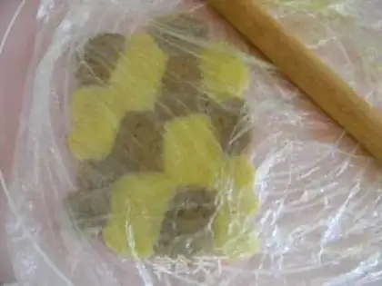 Make Little Bear Crackers step 5