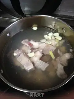 Make Plum-crunch step 1