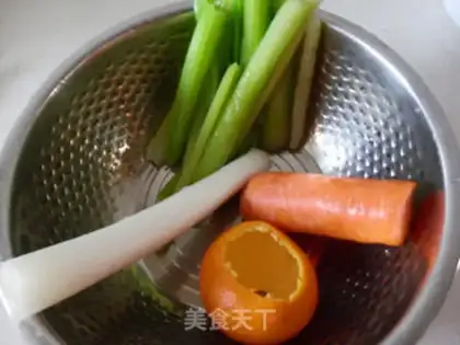 Make Orange egg fried rice step 2