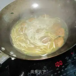 Make Fishball noodles step 6