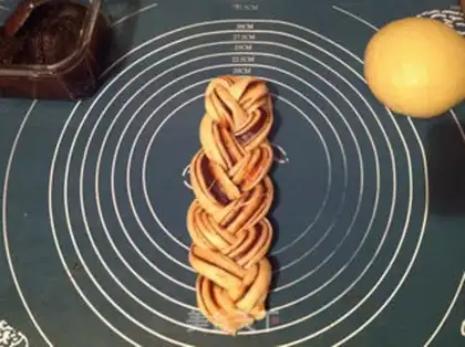 Make "Bread with dates." step 7