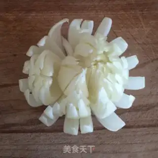 Make White Lotus step 7
