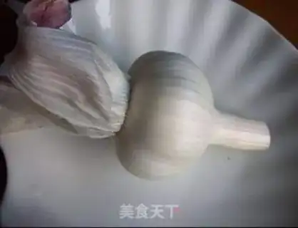 Make Red sugar and garlic step 1
