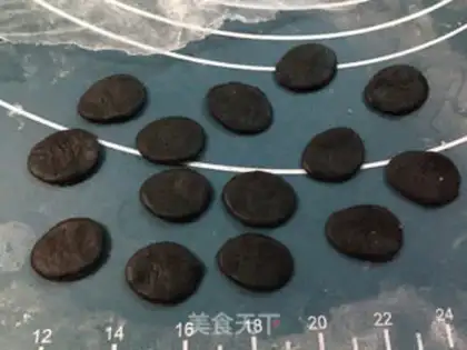 Make Panda milk pack step 15