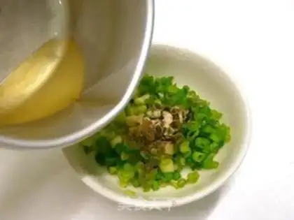Make Salt onions and silver onions step 1