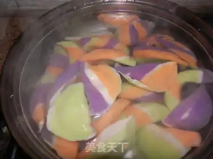 Make Five-colour dumplings step 15