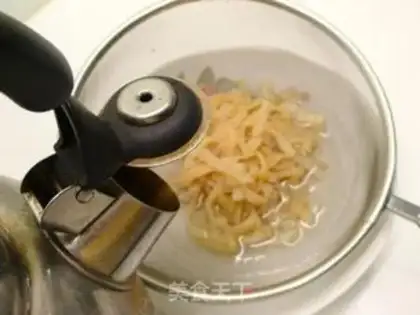 Make Salt onions and silver onions step 4