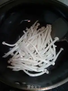 Make Scrambled mushrooms step 3